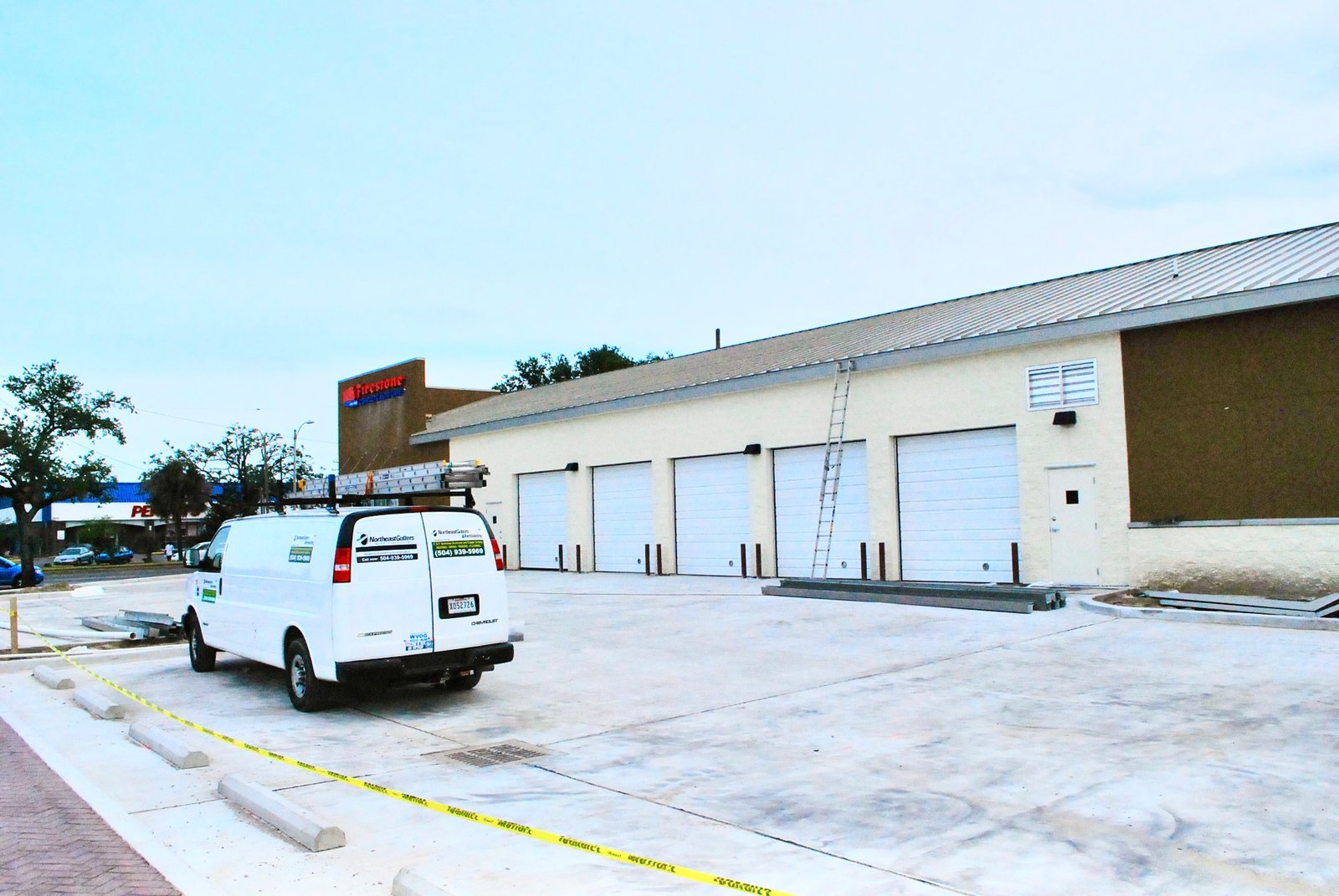 Commercial & Industrial Gutter Systems